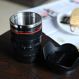 Automatic stirring shot cup