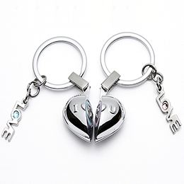 Creative sound couple keychain