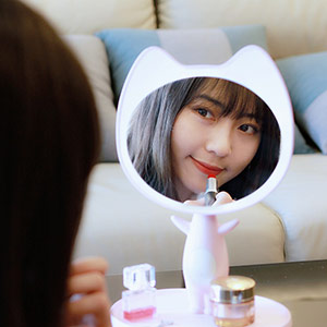 Cute Cat LED Makeup Mirror