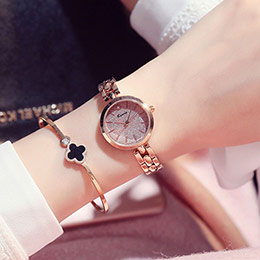 Kimiou diamond bracelet watch