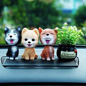 Car center console shaking dog