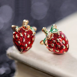Special cute strawberry earrings