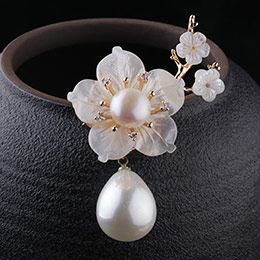 Duxiu ladies pearl brooch