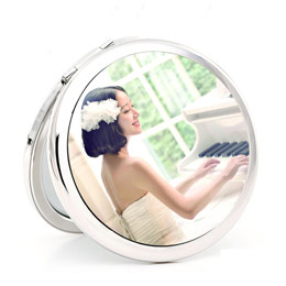 DIY Customized Photo Makeup Mirror