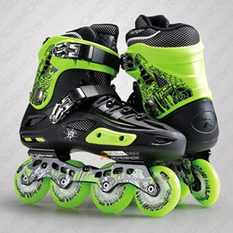 Adult inline skates set
