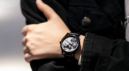 Giving these gifts to straight men will make them like it more