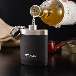 American Stanley hip flask