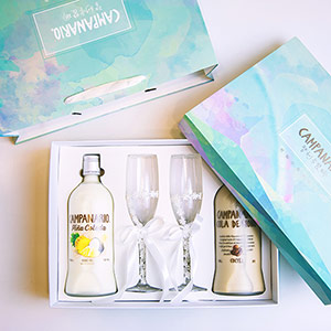Capena Girls Sweet Wine Gift Box