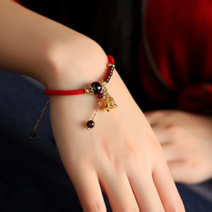Zodiac Ane Bell Wouj Bracelet