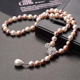Natural Shell Pearl Necklace
