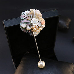 Shell Bead Flower Brooch