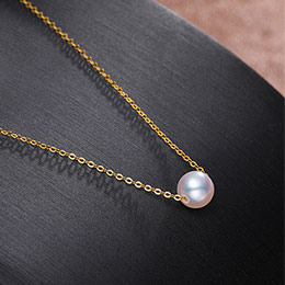 18K Gold Pearl Necklace