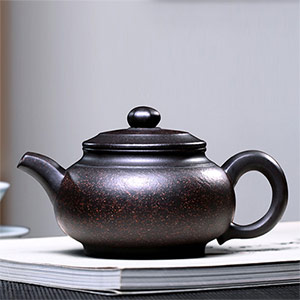 Yixing famous artist Ji Junhe purple clay teapot