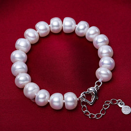 Natural freshwater pearl bracelet