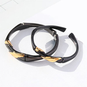Black Bamboo and Gold Leaf Couple Ring