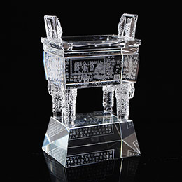 Honesty Golden Tripod Crystal Ornaments