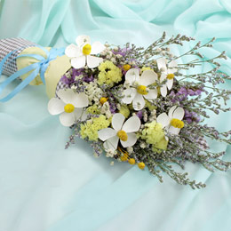 Forget-me-not bouquet of dried flowers