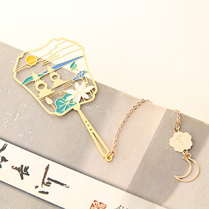 Chinese style round fan literary bookmark