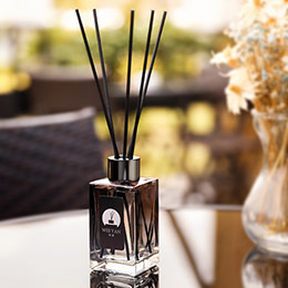 Artificial flower aromatherapy essential oil set