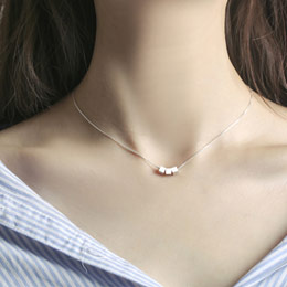 Simple Square Plain Silver Clavicle Chain