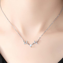 A Deer With You Clavicle Pendant