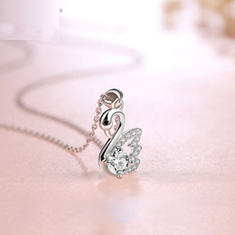 925 silver little swan necklace