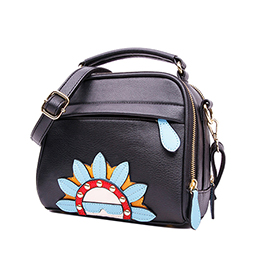 Mini Chain Shell Bag