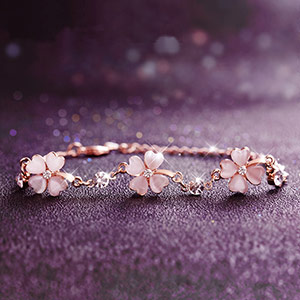 Sakura Pink Four-Leaf Clover Bracelet