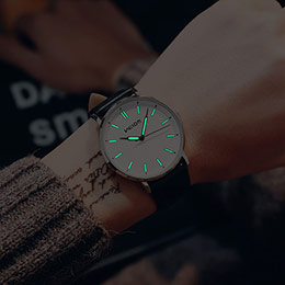 Ultra-thin luminous leather watch for men