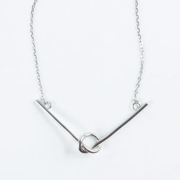Original knotted clavicle necklace