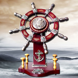High-end pilot rudder craft ornaments opening gift