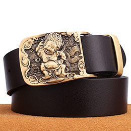 Men's belt with copper buckle