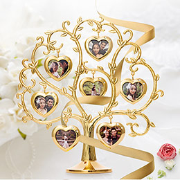 Wedding photo love tree