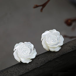 Manman natirèl-pearl Rose zanno