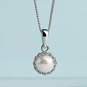True Love Pearl Necklace