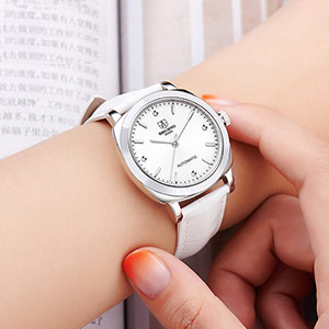 Scarlett Johansson White Leather Strap Watch