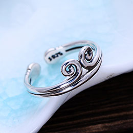 Sterling silver ring