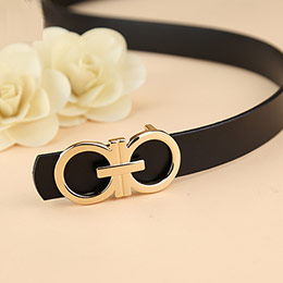 Versatile and simple women's belt