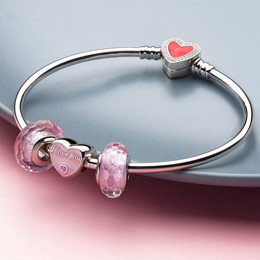 LOVE heart-shaped sterling silver bracelet