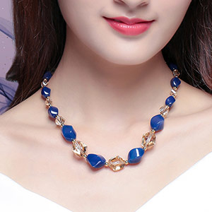Natural blue agate crystal necklace