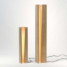 Nordic style minimalist solid wood table lamp