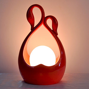 Swan Kiss Table Lamp Ornament
