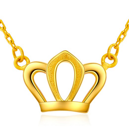 Small gold crown clavicle necklace