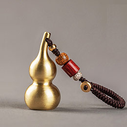 Pure copper small gourd keychain