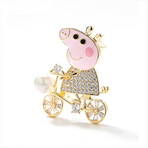 Peppa Pig cute brooch
