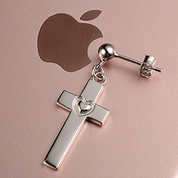 Classic and stylish cross earrings