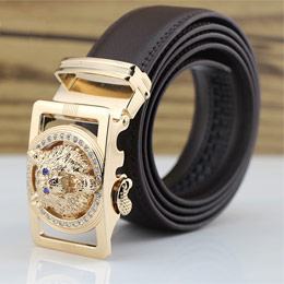 Korean style men's wolf head personality belt