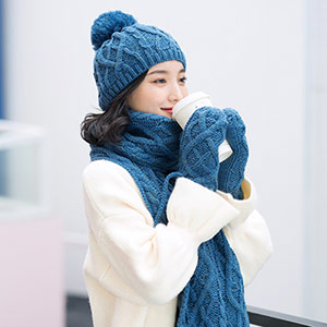 Three-piece set of hat, gloves and scarf