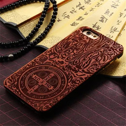 iPhone wooden personalized carved phone case