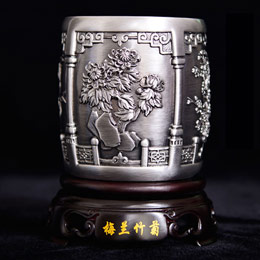 Activated carbon high-grade pen holder ornaments craft pen holder